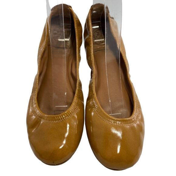 Tory Burch Eddie Ballet Flats Royal Tan Patent Leather Slip On Size 6.5 Medium - Picture 1 of 14